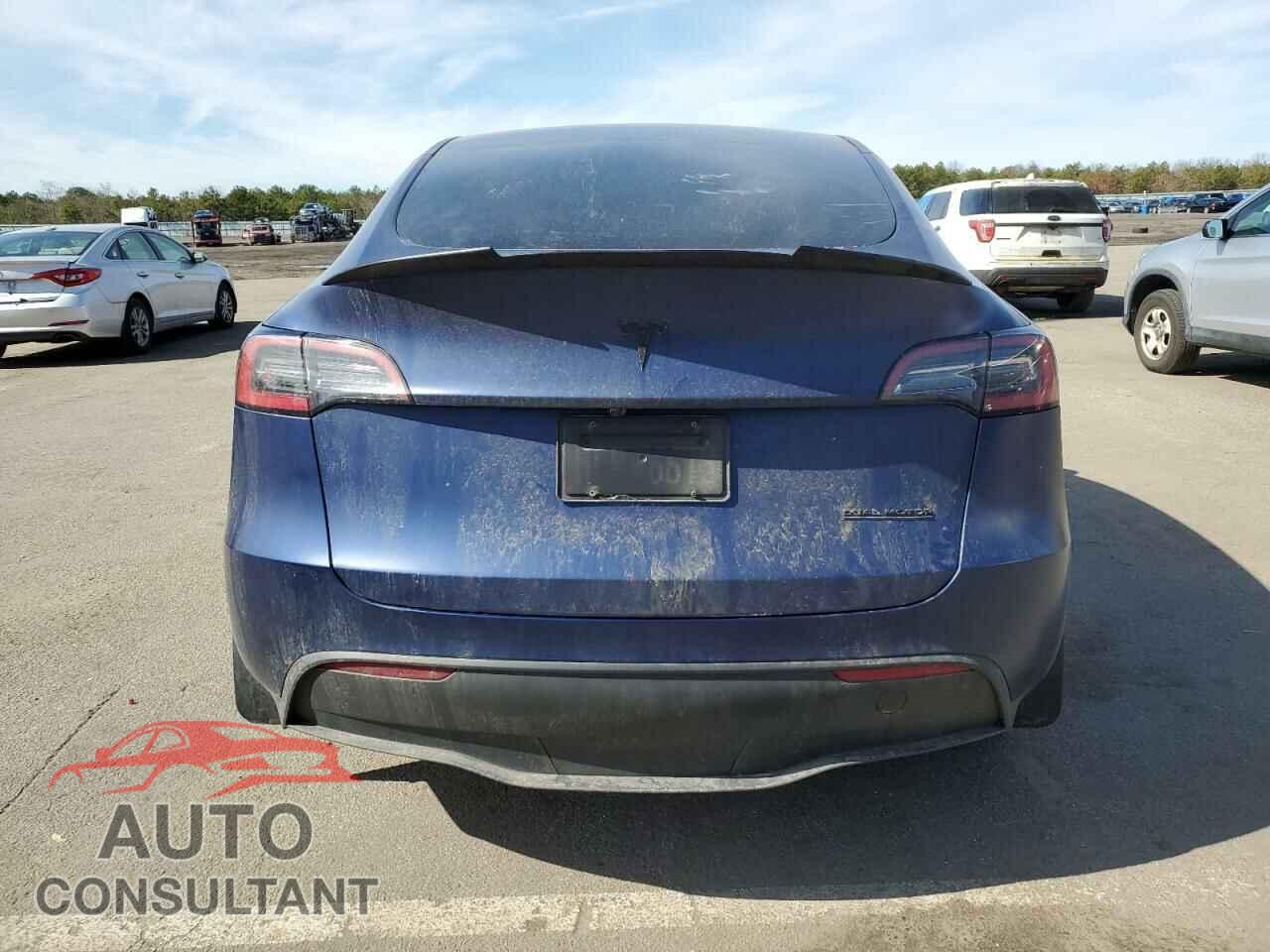 TESLA MODEL Y 2023 - 7SAYGDEE6PF830197