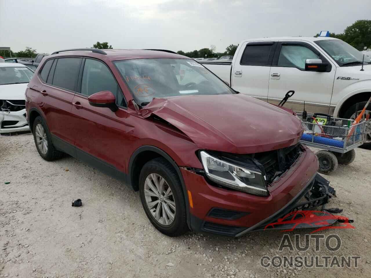 VOLKSWAGEN TIGUAN 2018 - 3VV0B7AX4JM114114