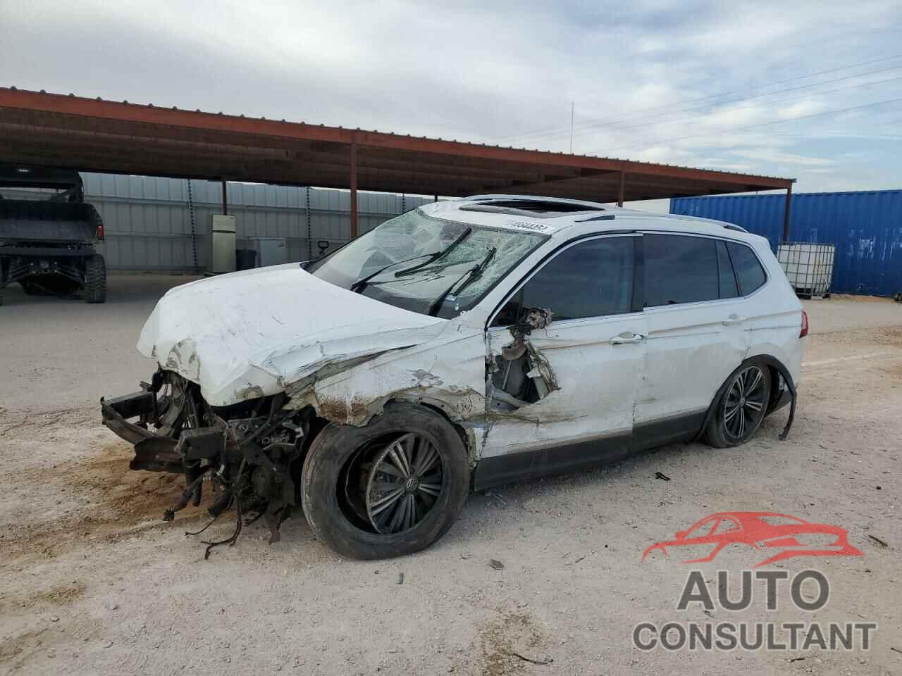 VOLKSWAGEN TIGUAN 2018 - 3VV3B7AX4JM016505