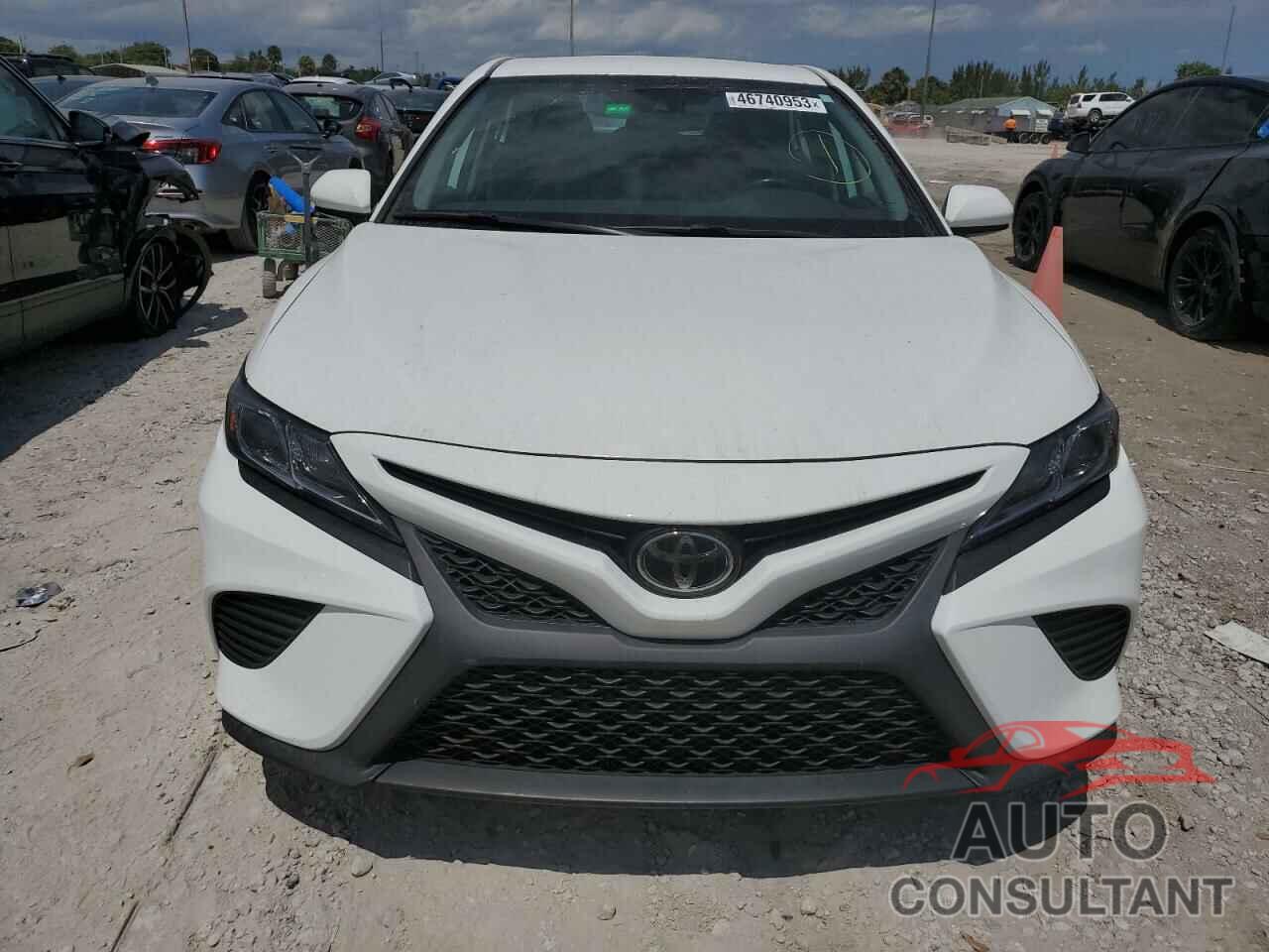TOYOTA CAMRY 2019 - 4T1B11HK3KU705187