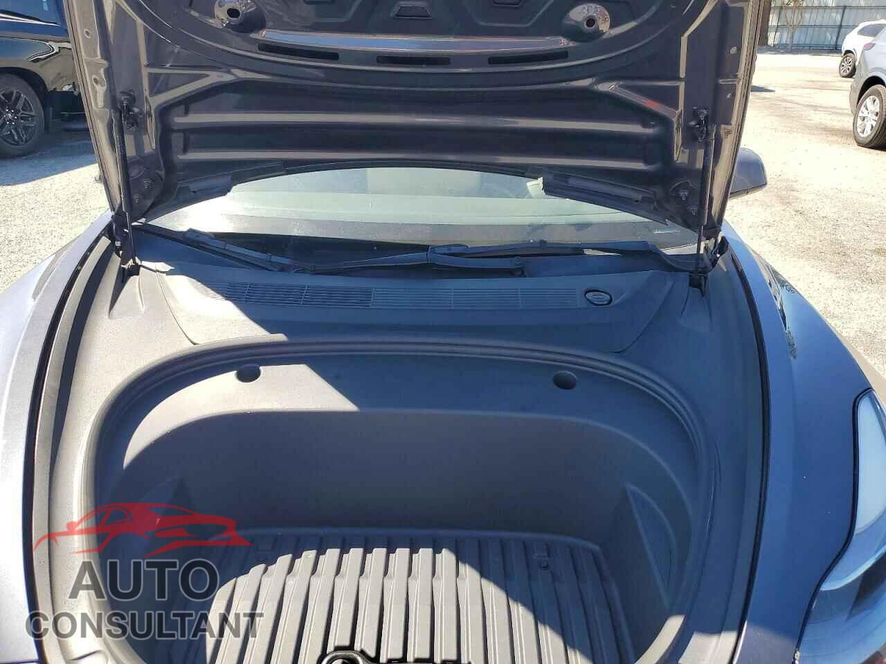 TESLA MODEL 3 2022 - 5YJ3E1EB2NF205682