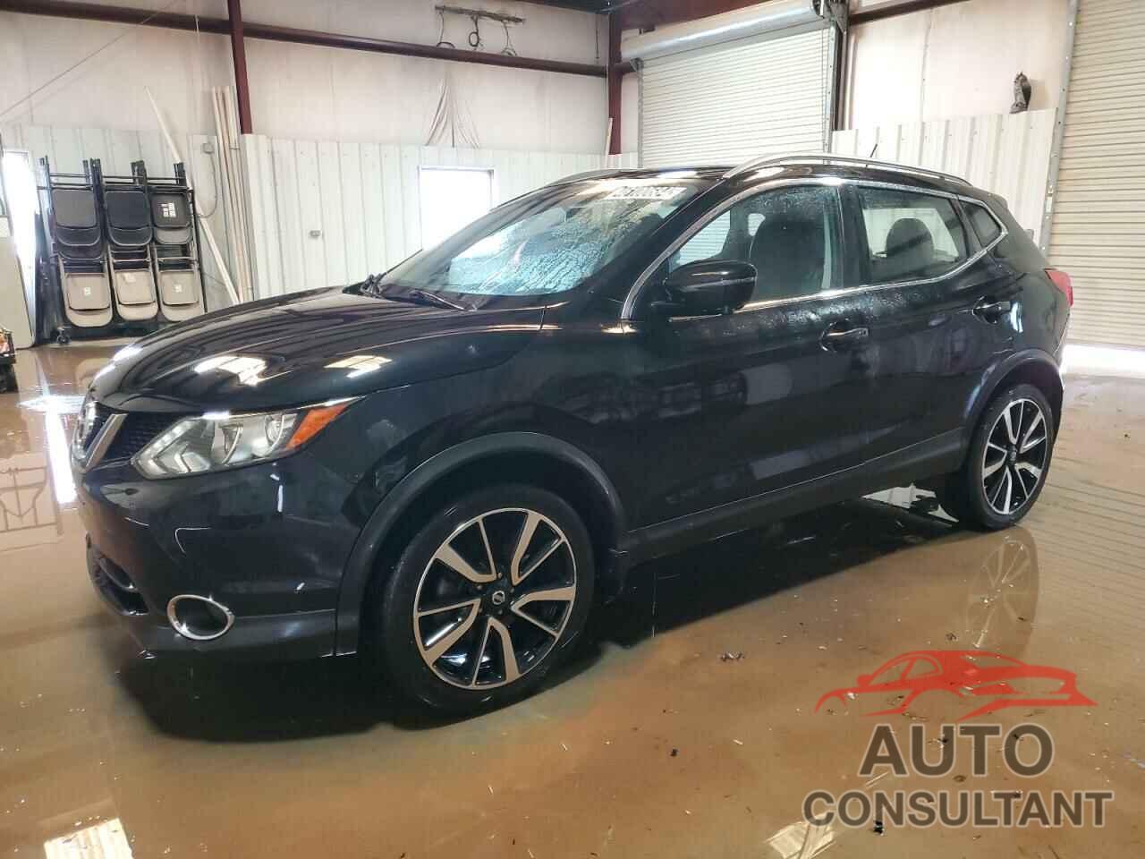 NISSAN ROGUE 2017 - JN1BJ1CR9HW132563