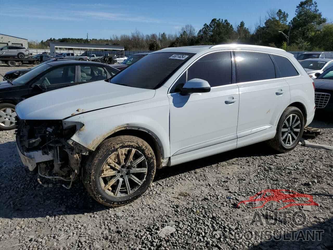 AUDI Q7 2018 - WA1VAAF70JD027653