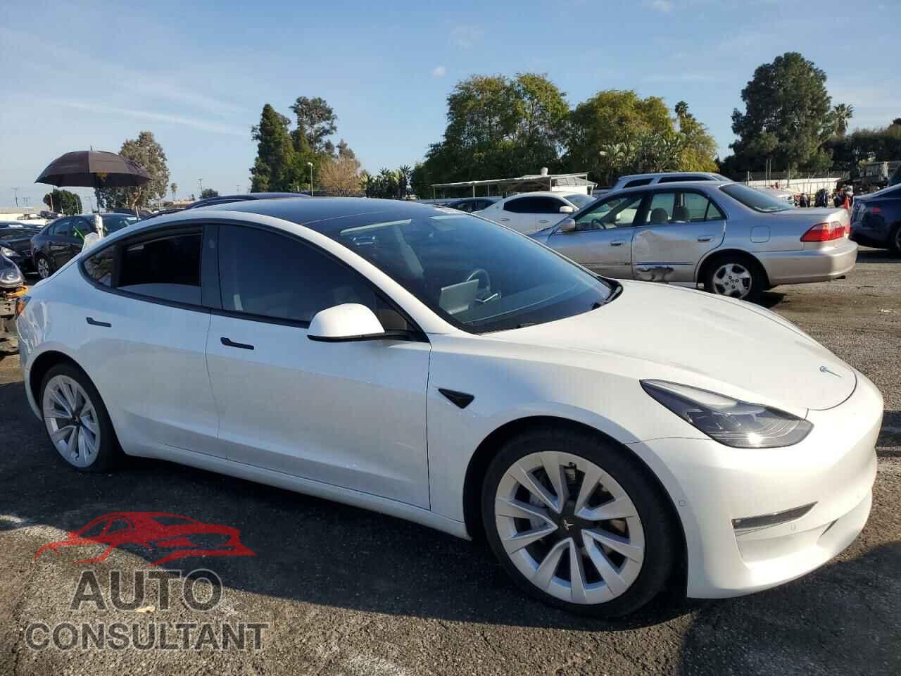 TESLA MODEL 3 2021 - 5YJ3E1EB4MF879797