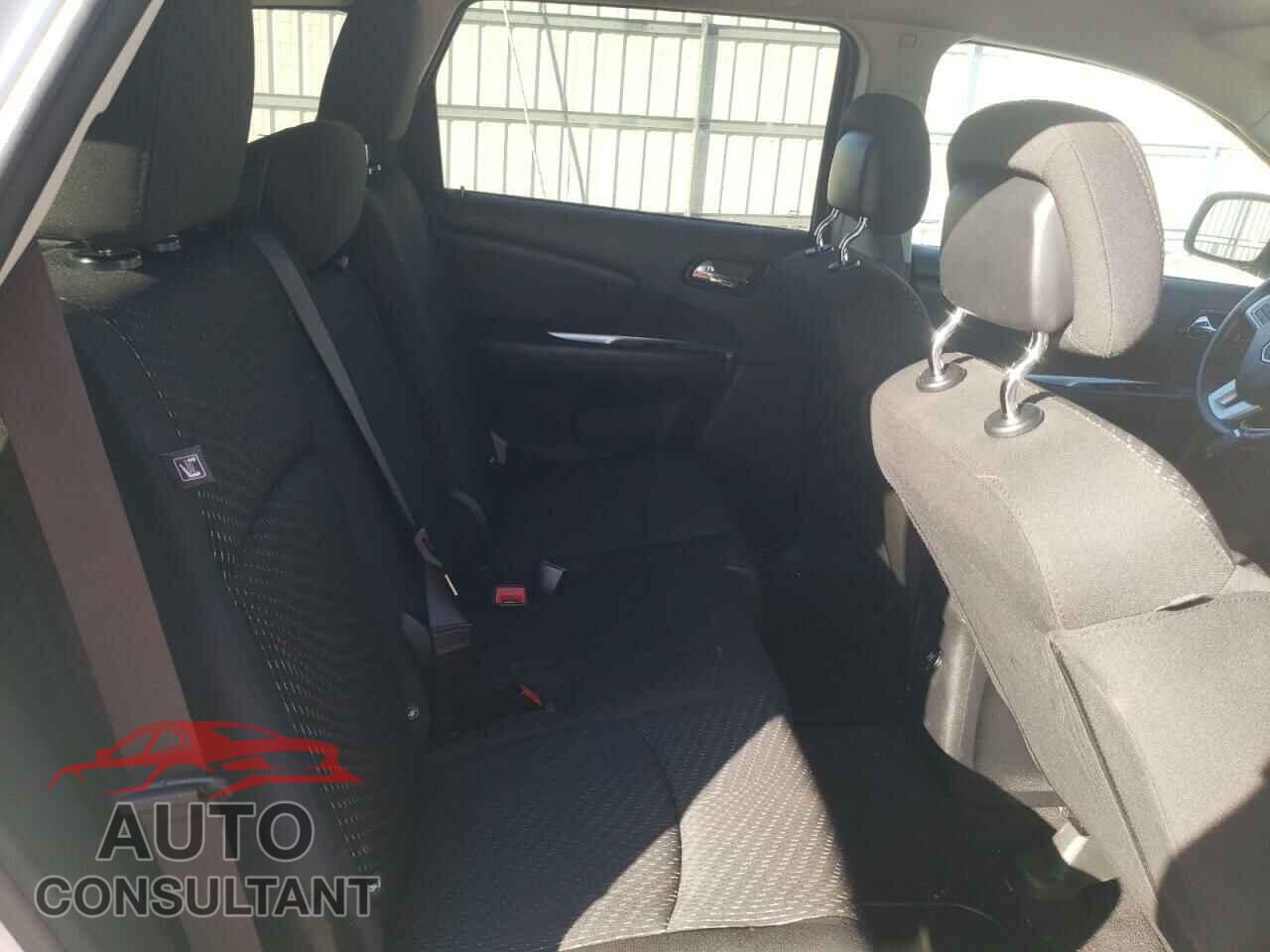 DODGE JOURNEY 2017 - 3C4PDCBB1HT569229