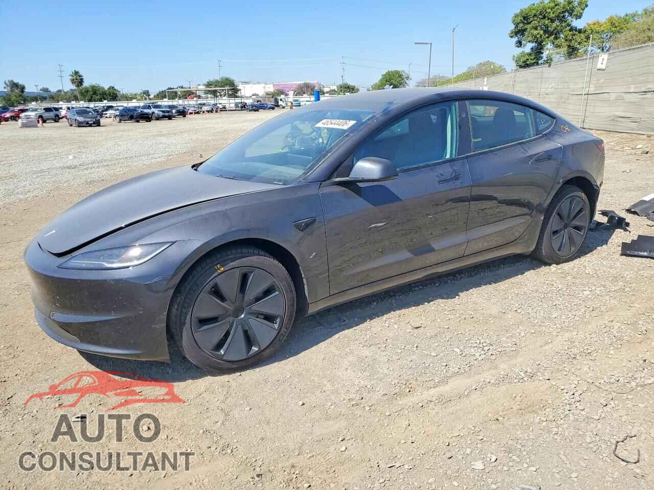 TESLA MODEL 3 2024 - 5YJ3E1EA2RF833688