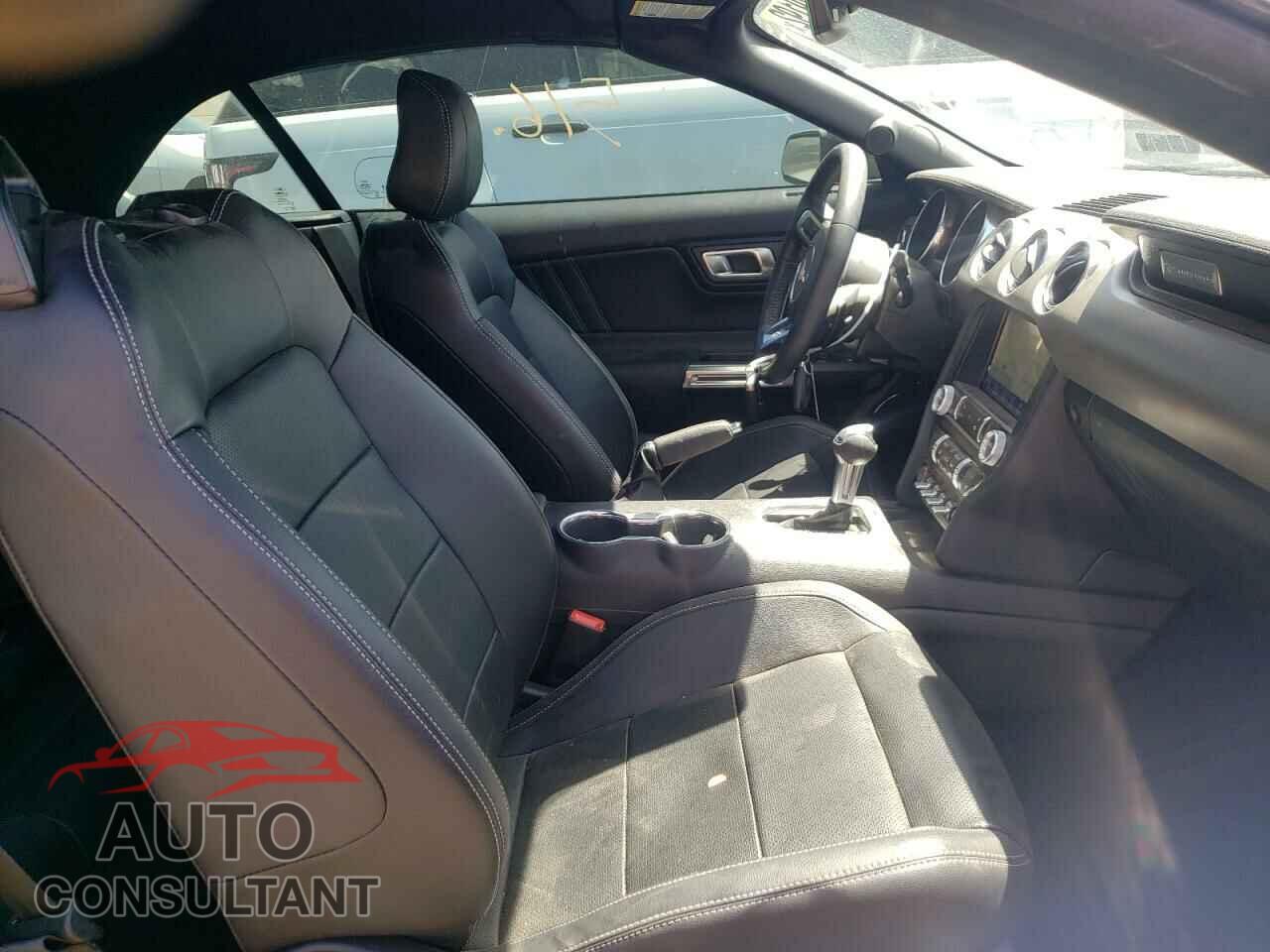 FORD MUSTANG 2021 - 1FATP8UH2M5154229
