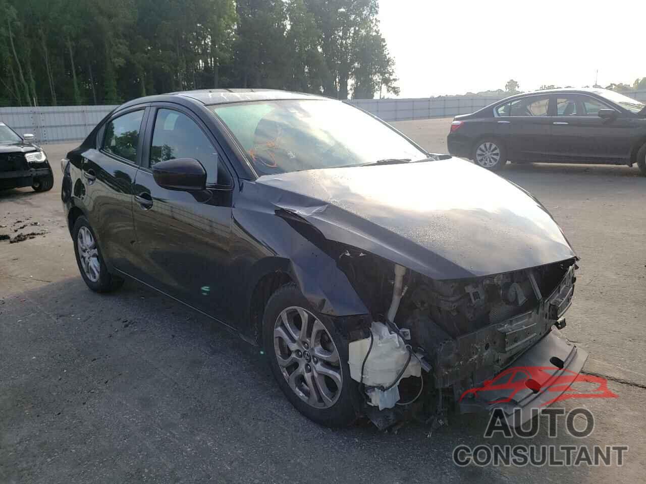 TOYOTA YARIS 2017 - 3MYDLBYVXHY157140