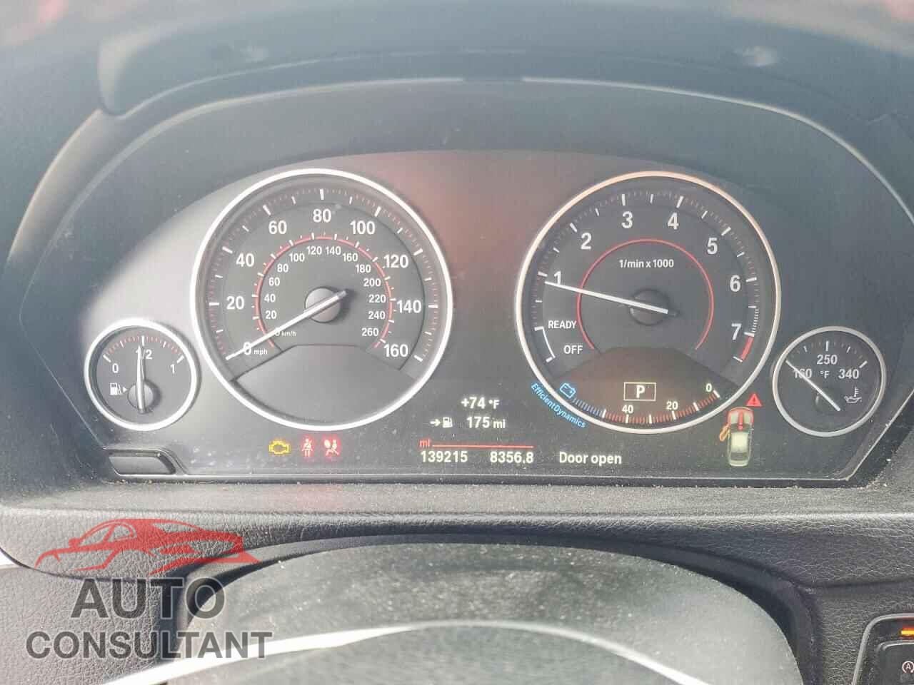 BMW 3 SERIES 2016 - WBA8E9G59GNU29321