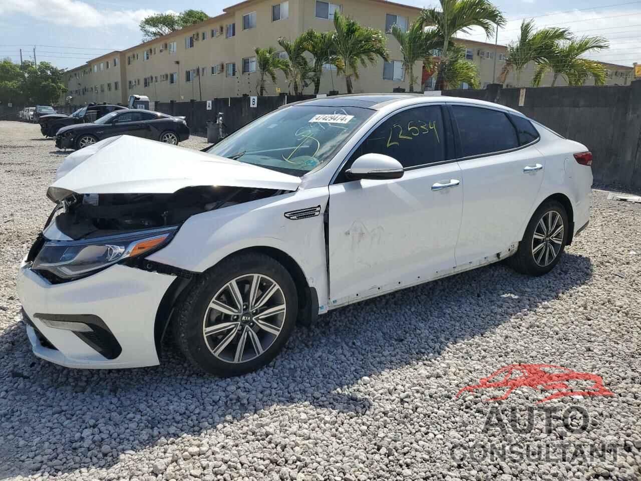 KIA OPTIMA 2020 - 5XXGU4L12LG415919
