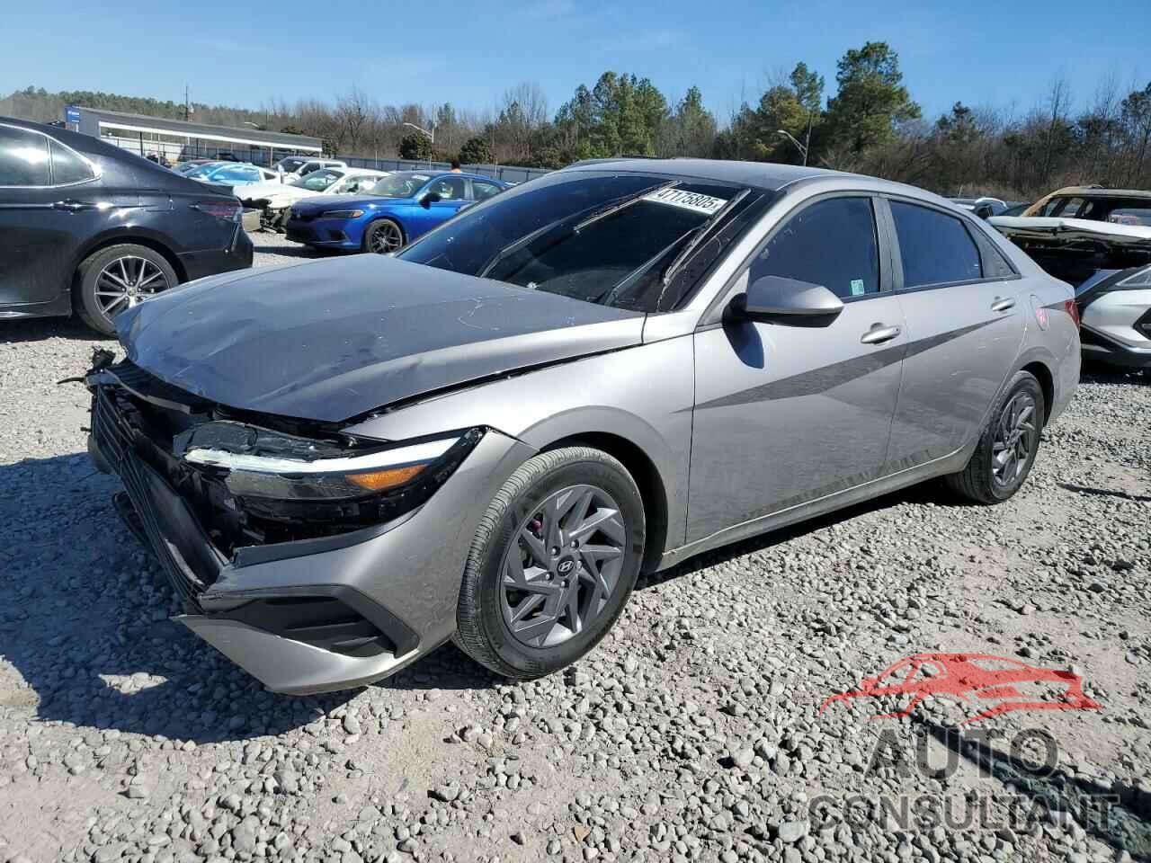 HYUNDAI ELANTRA 2024 - KMHLM4DJ0RU113847