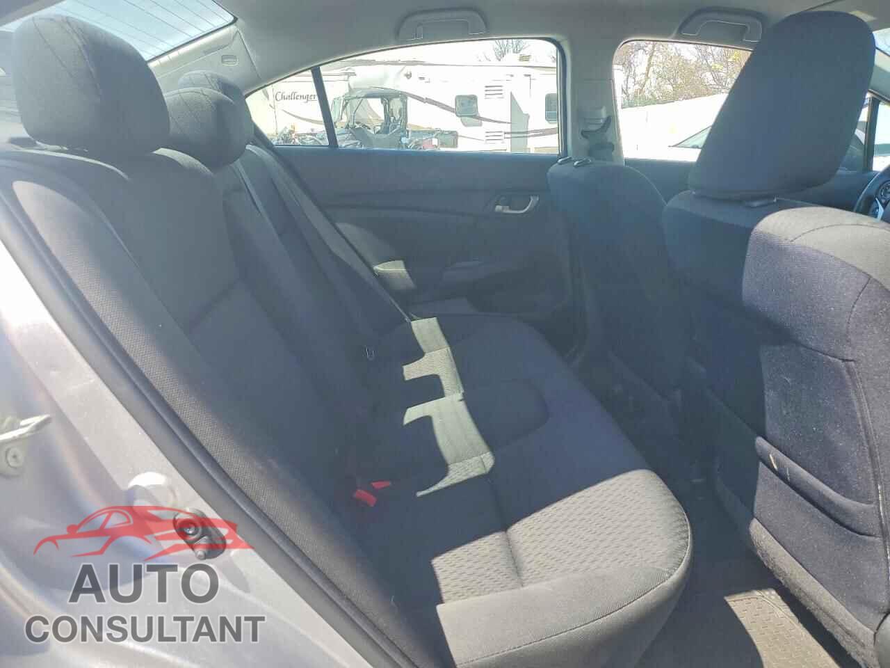HONDA CIVIC 2015 - 19XFB2F77FE292105