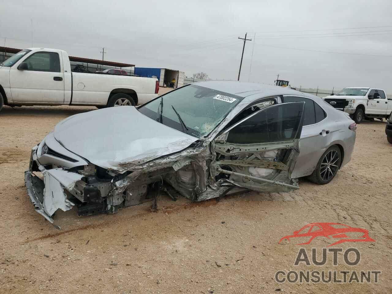 TOYOTA CAMRY 2021 - 4T1G11AKXMU523330