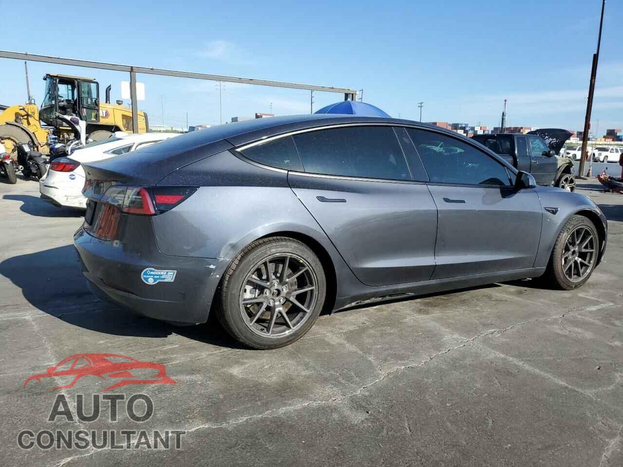 TESLA MODEL 3 2021 - 5YJ3E1EA6MF996725