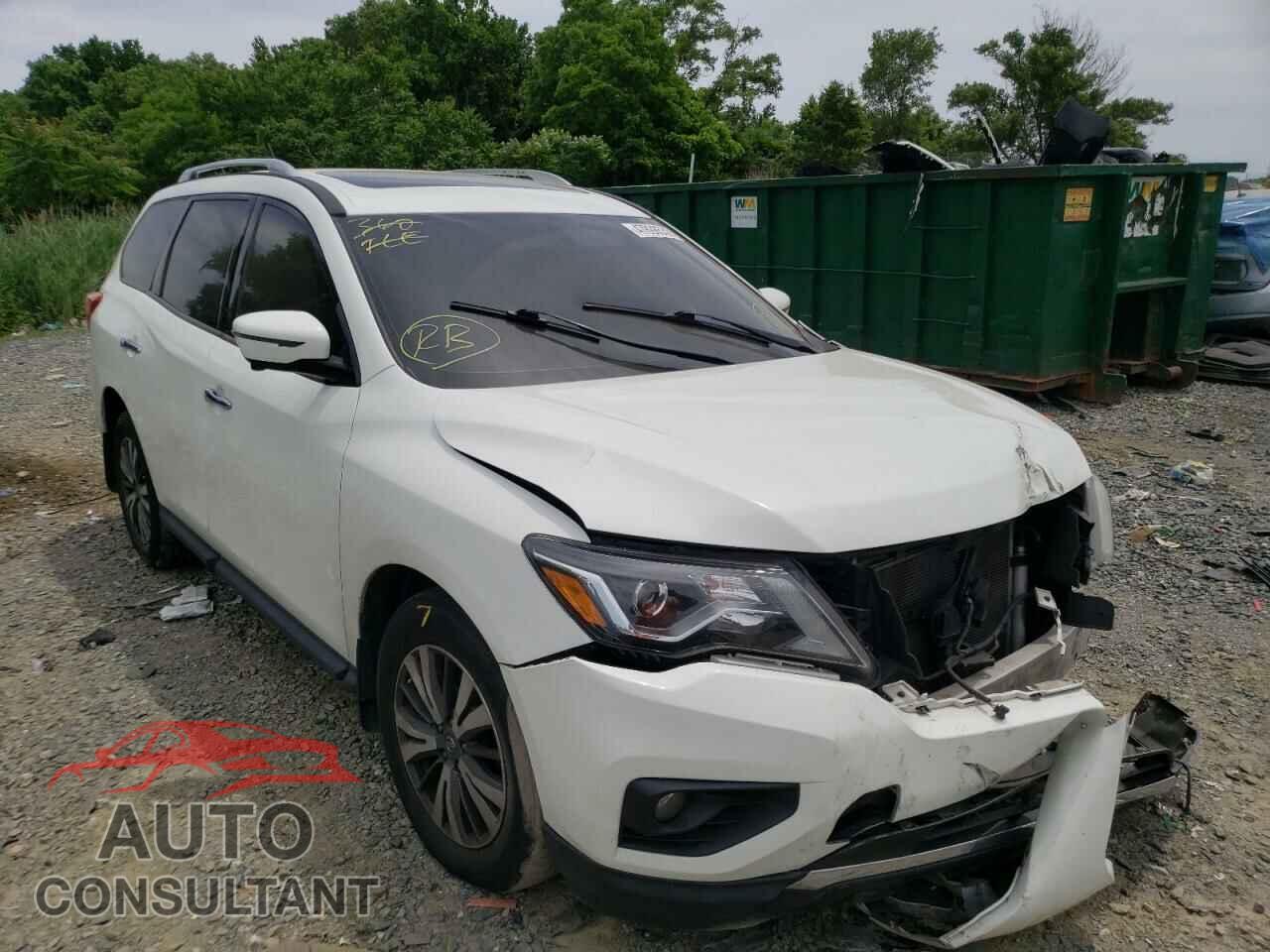 NISSAN PATHFINDER 2017 - 5N1DR2MM8HC611027