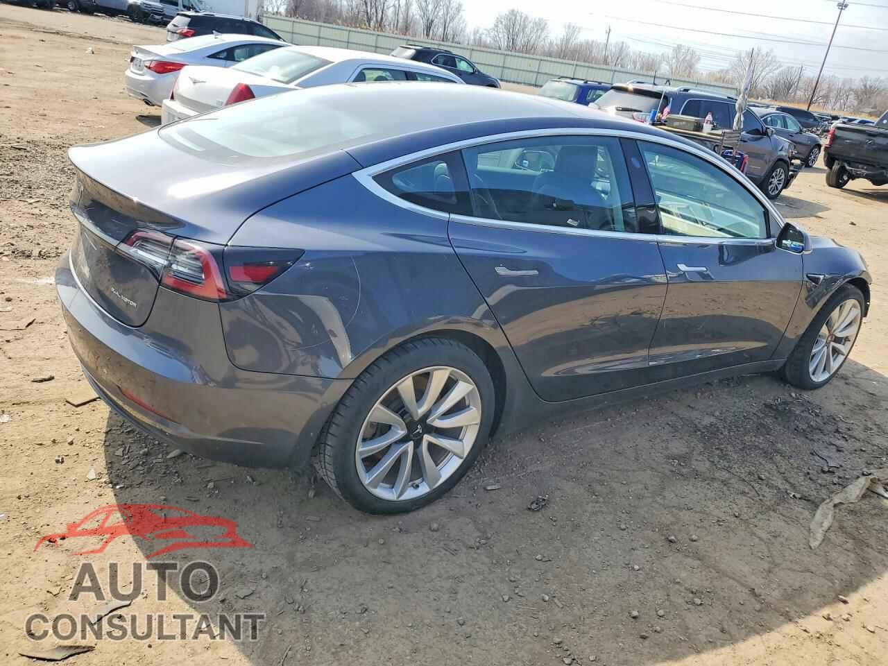 TESLA MODEL 3 2018 - 5YJ3E1EB3JF054815
