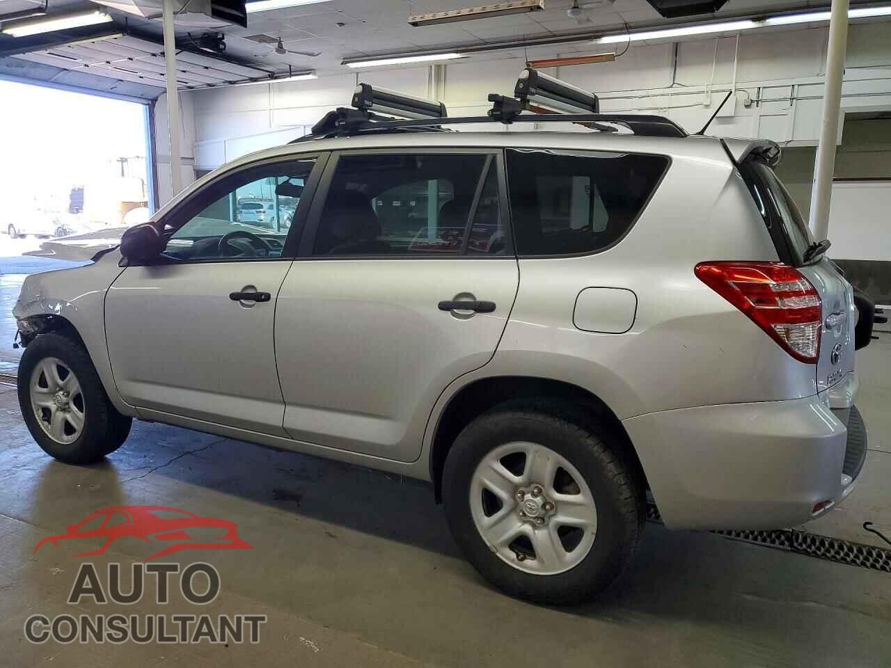 TOYOTA RAV4 2011 - 2T3BF4DV9BW089019
