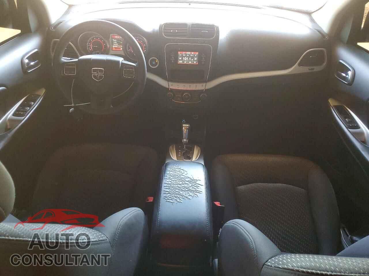 DODGE JOURNEY 2017 - 3C4PDCBG2HT588996