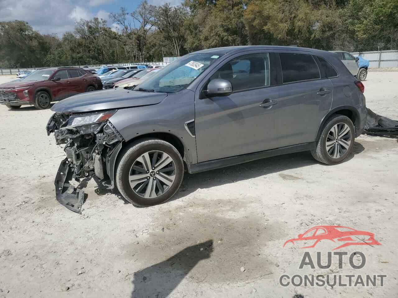 MITSUBISHI OUTLANDER 2021 - JA4APVAU6MU013830
