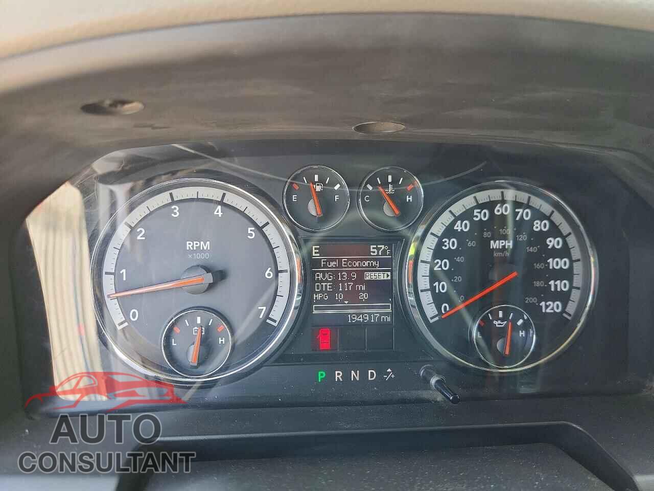 DODGE RAM 1500 2012 - 1C6RD7LT0CS264913