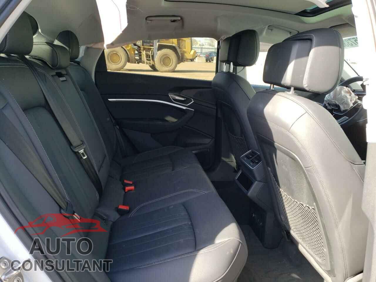 AUDI E-TRON 2022 - WA12AAGEXNB020016