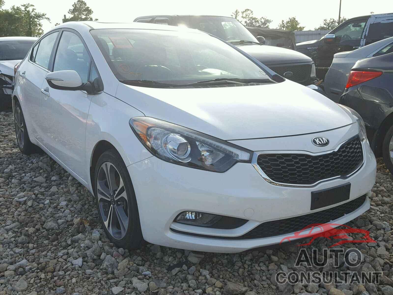 KIA FORTE 2016 - KNAFZ4A82G5528855
