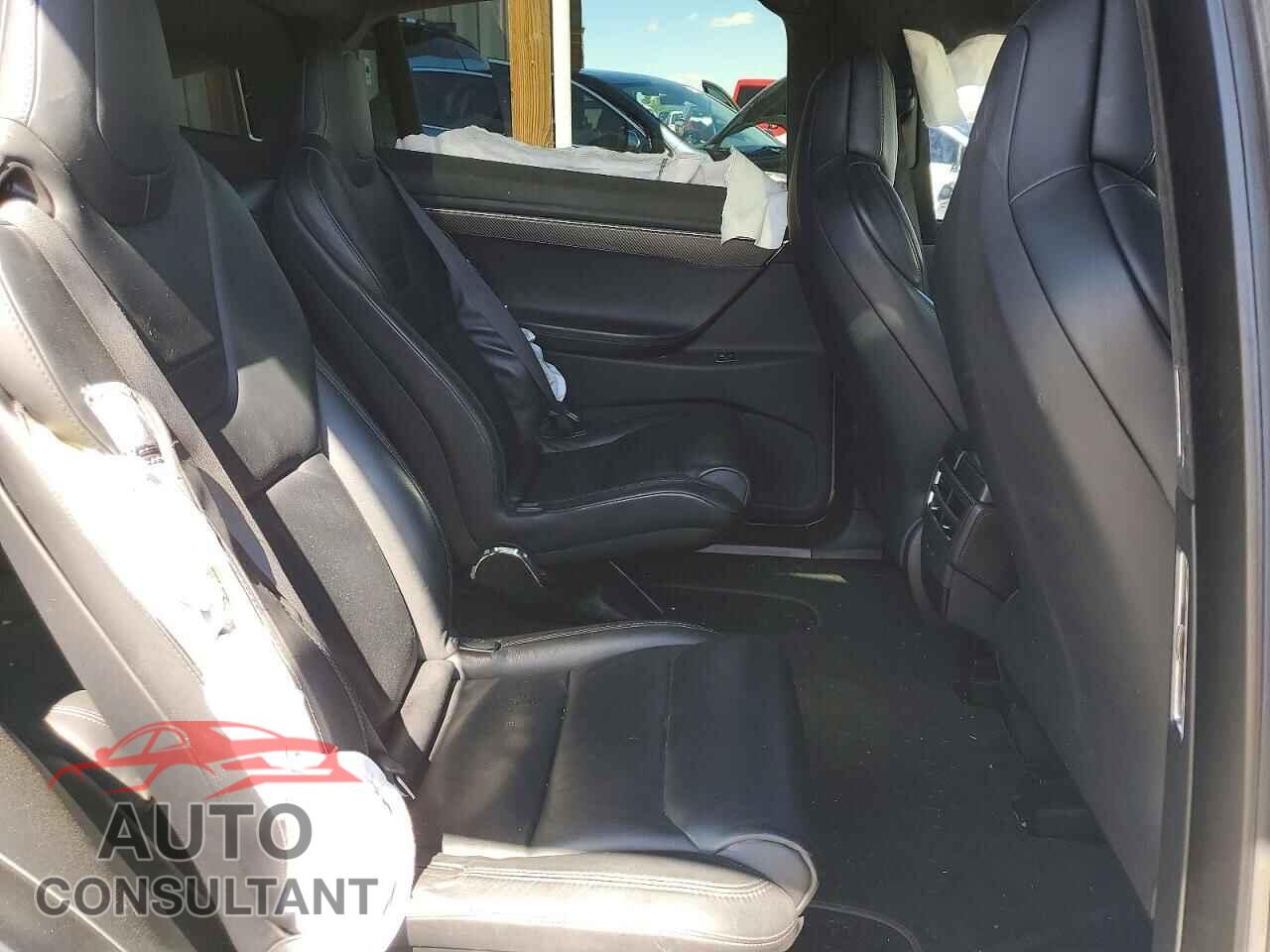TESLA MODEL X 2017 - 5YJXCBE20HF060739