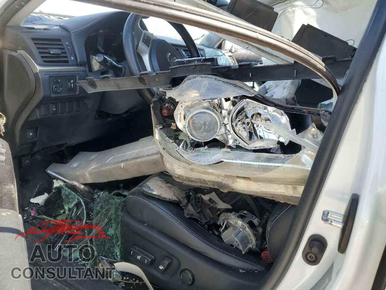 LEXUS CT 200 2011 - JTHKD5BH1B2006621