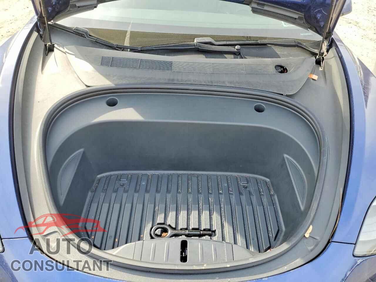 TESLA MODEL 3 2021 - 5YJ3E1EB2MF056446