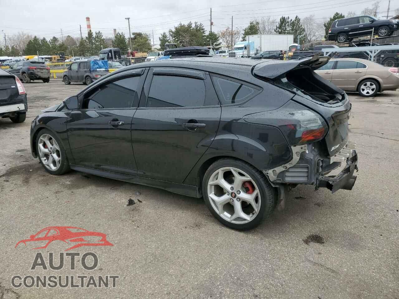 FORD FOCUS 2014 - 1FADP3L92EL144301