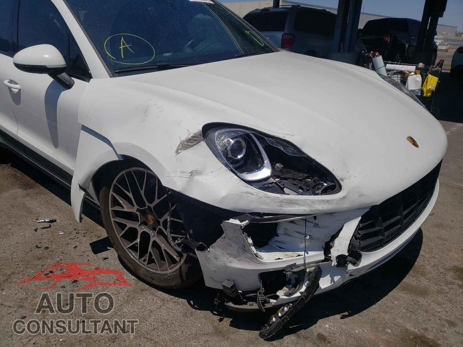 PORSCHE MACAN 2017 - WP1AB2A5XHLB17582