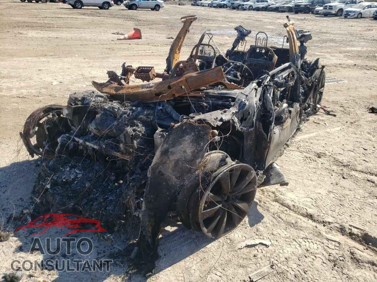 TESLA MODEL S 2016 - 5YJSA1E20GF128871