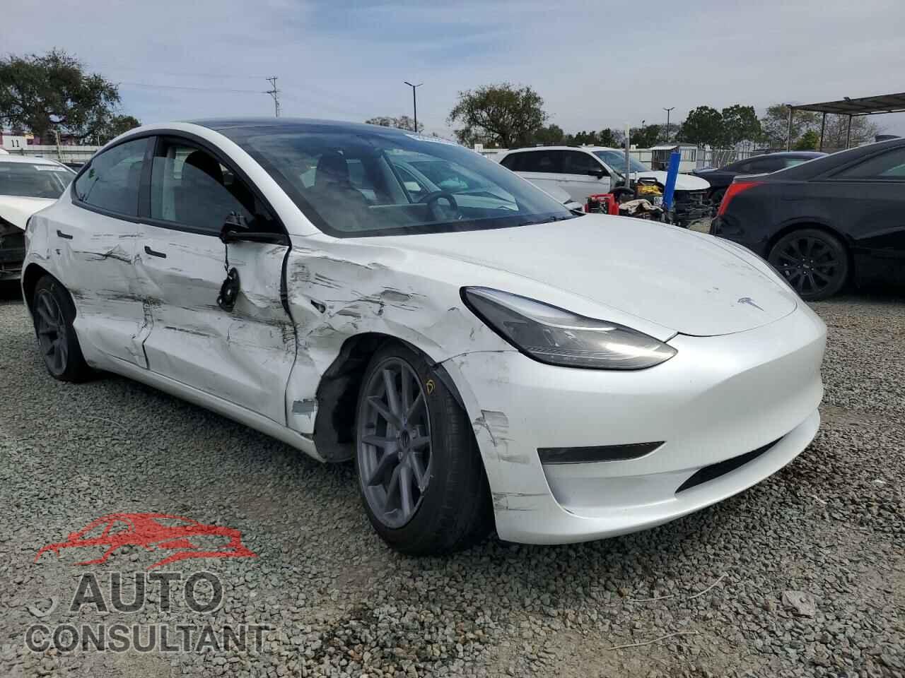 TESLA MODEL 3 2023 - 5YJ3E1EA4PF664982