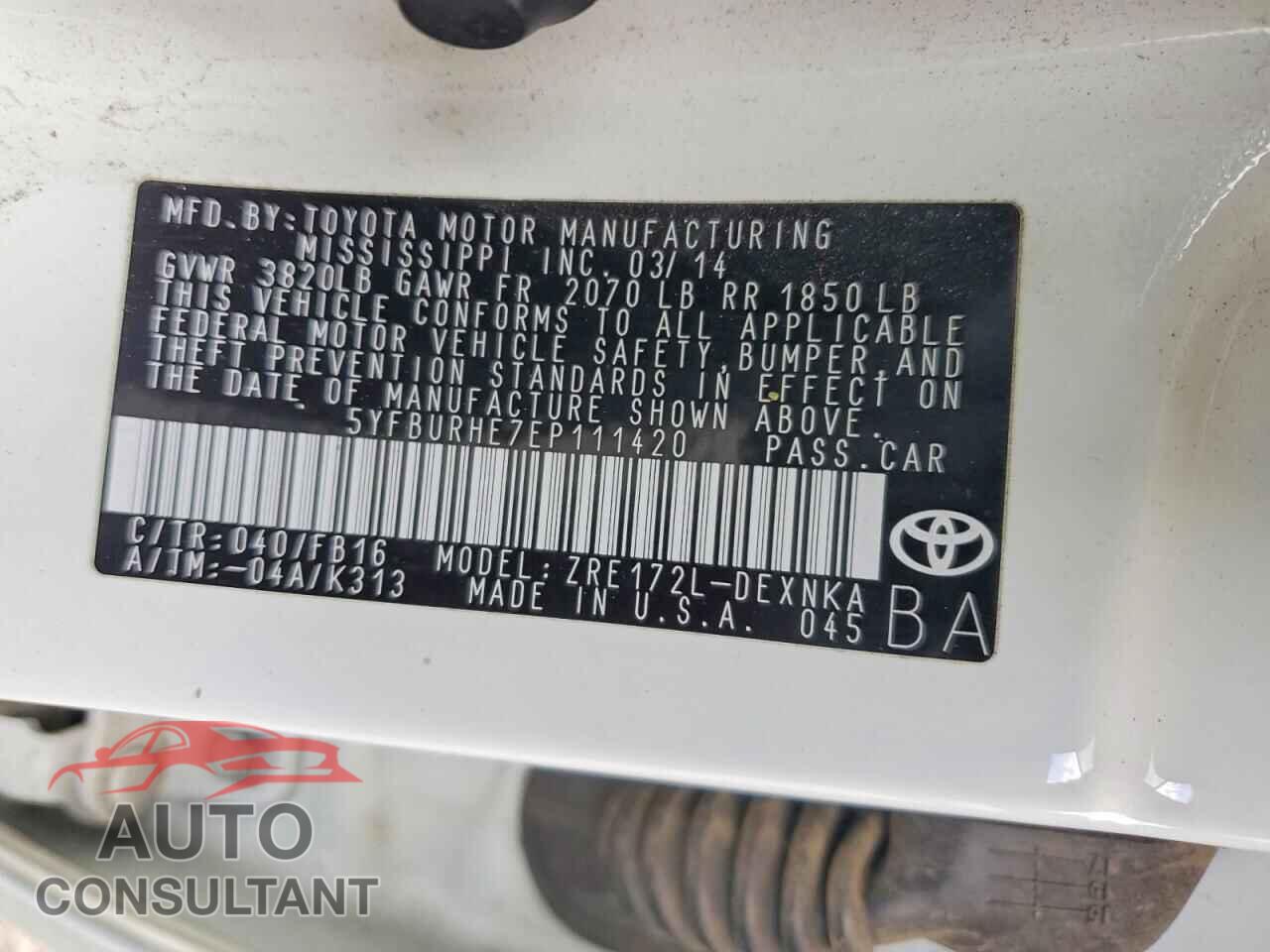 TOYOTA COROLLA 2014 - 5YFBURHE7EP111420