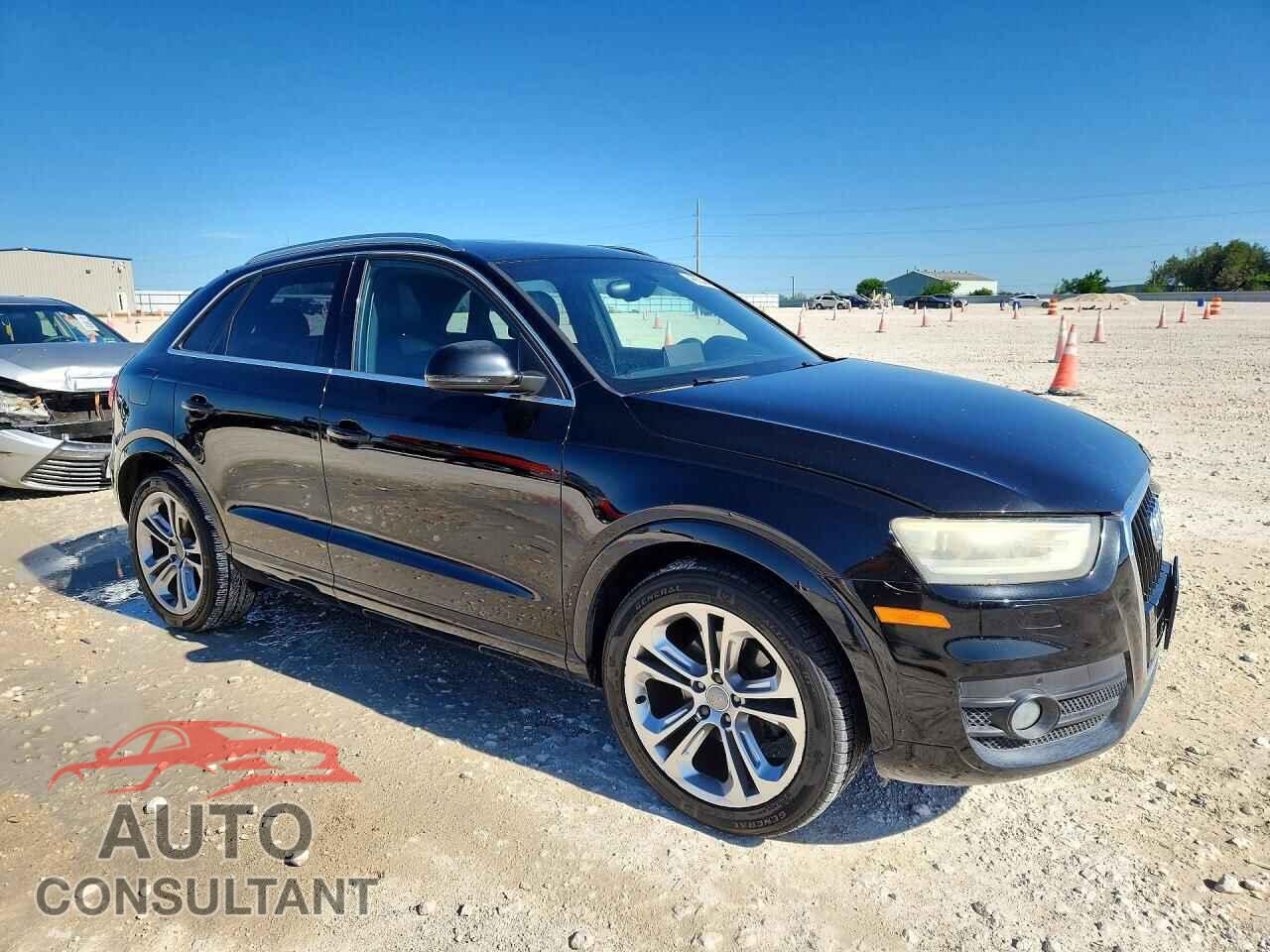 AUDI Q3 2015 - WA1GFCFS9FR007700