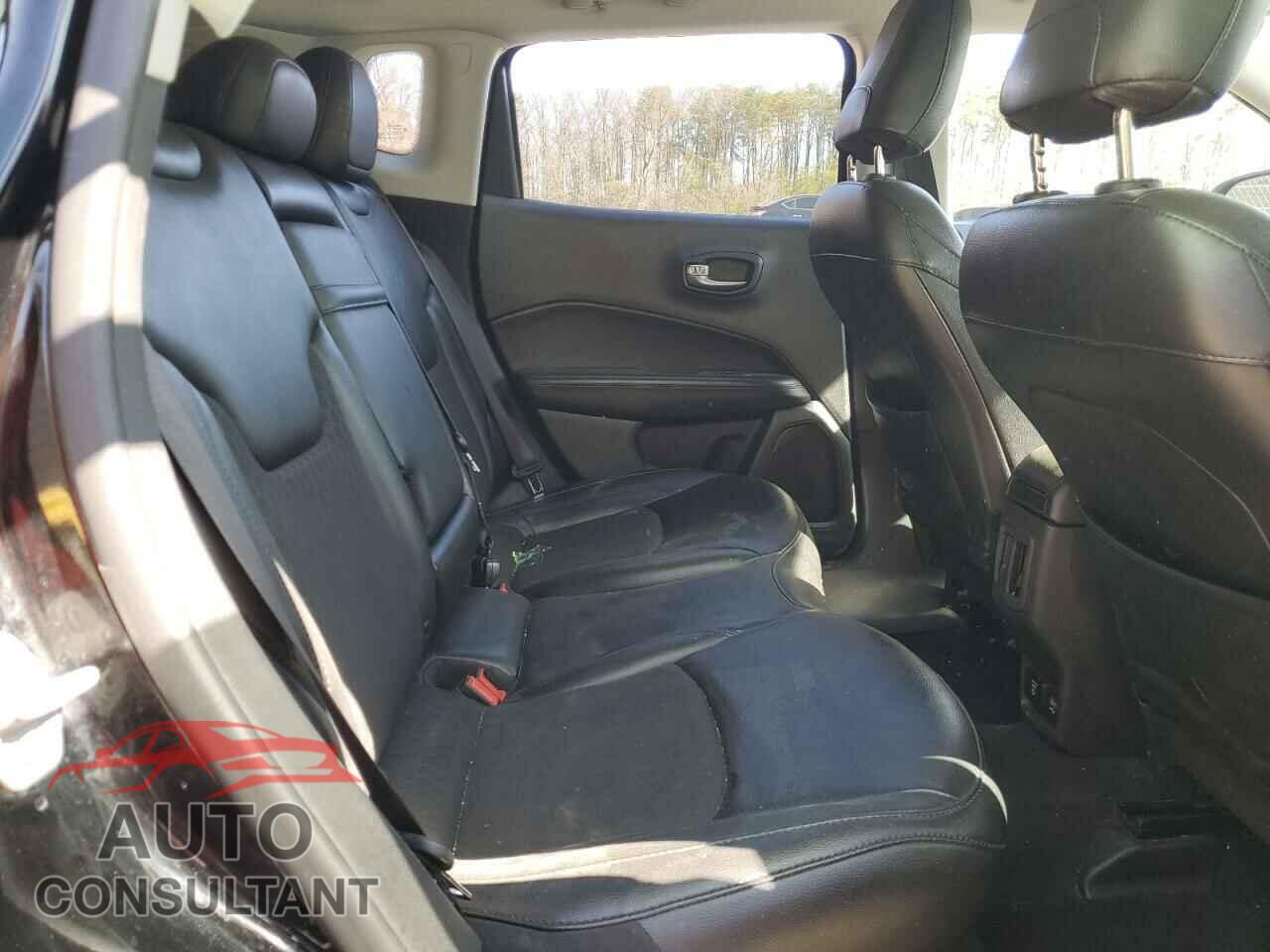 JEEP COMPASS 2019 - 3C4NJCBB0KT716471