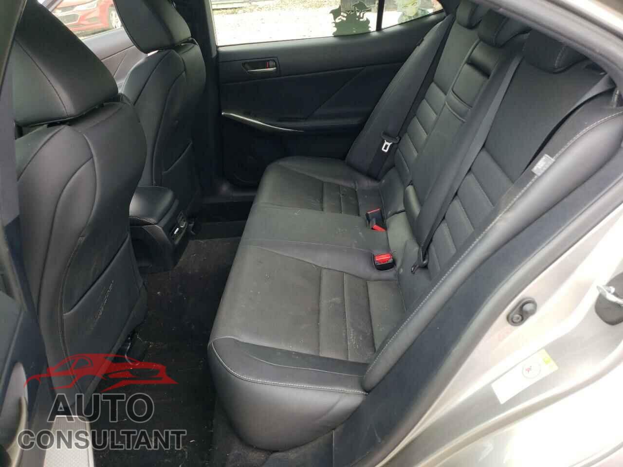 LEXUS IS 2017 - JTHBA1D20H5058050