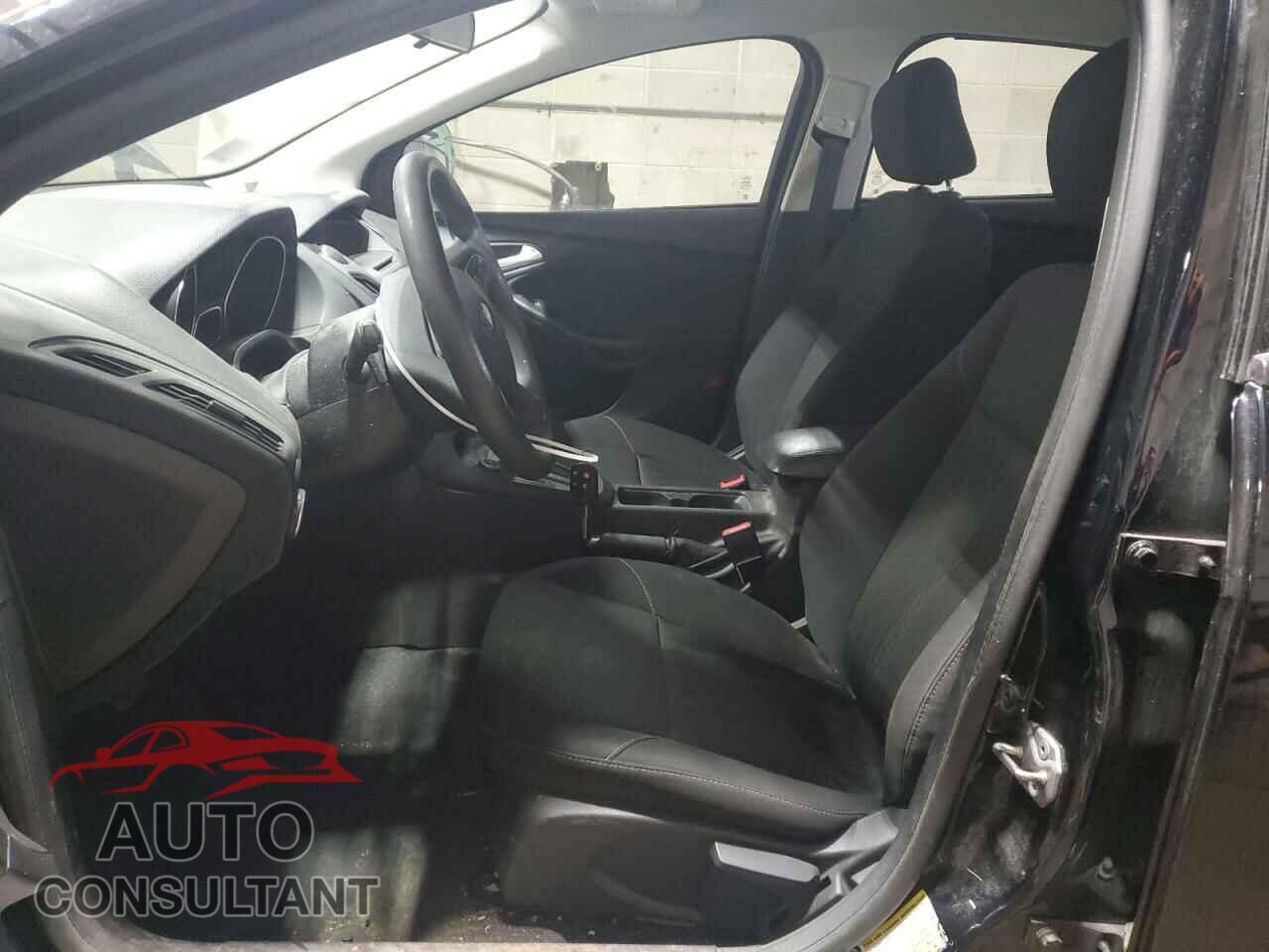 FORD FOCUS 2016 - 1FADP3F29GL371728