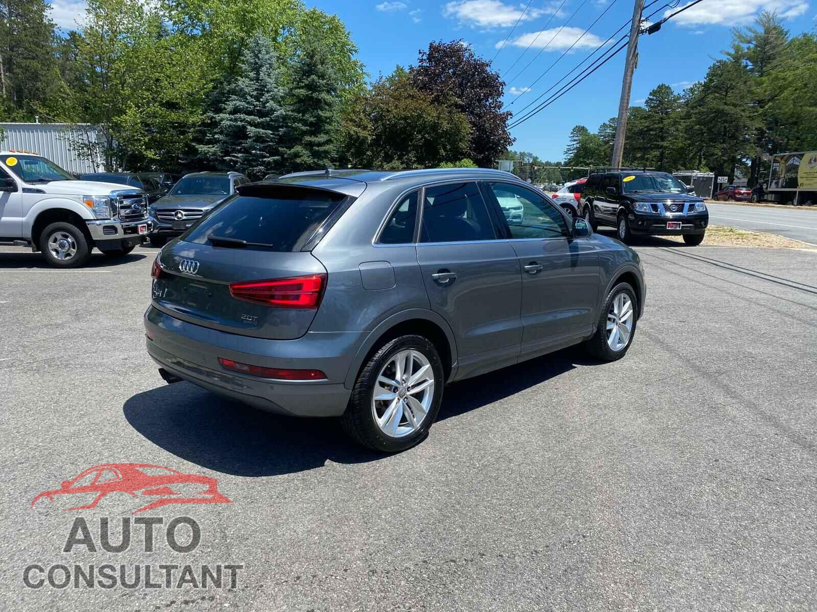 AUDI Q3 2016 - WA1EFCFS4GR001277