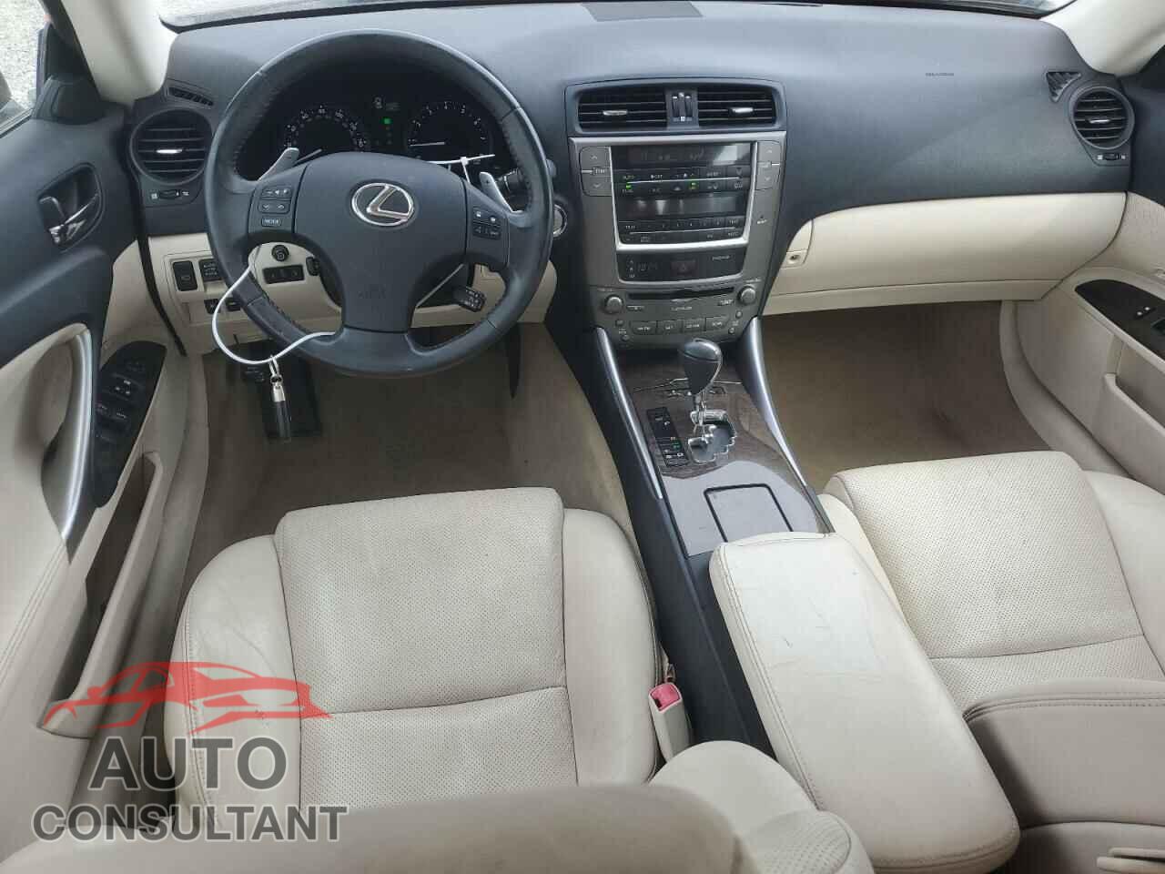 LEXUS IS 2010 - JTHFF2C20A2502867