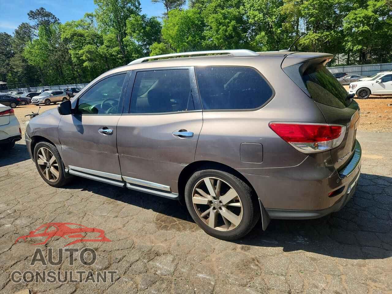 NISSAN PATHFINDER 2013 - 5N1AR2MM5DC687558