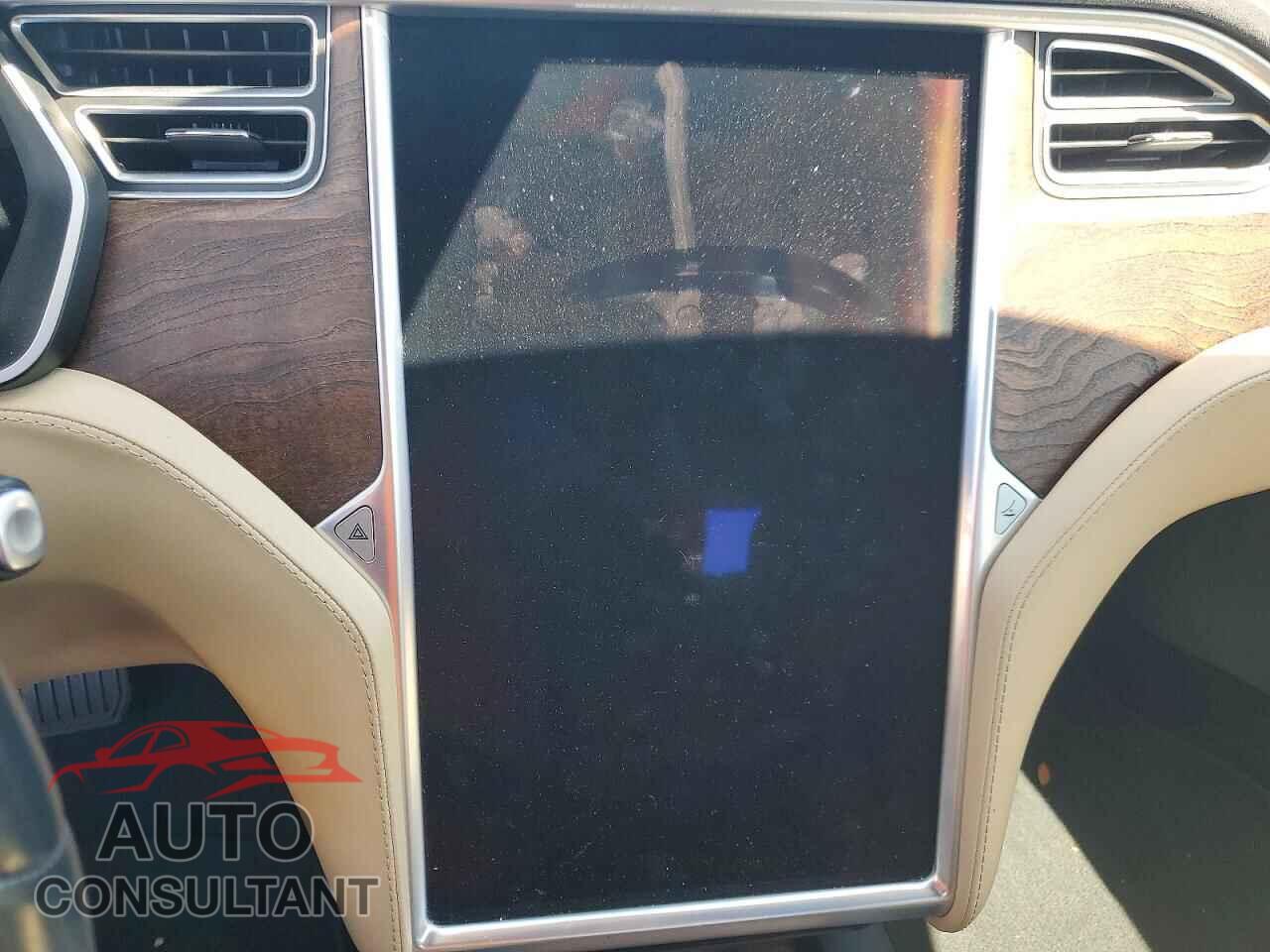 TESLA MODEL S 2017 - 5YJSA1E14HF205217