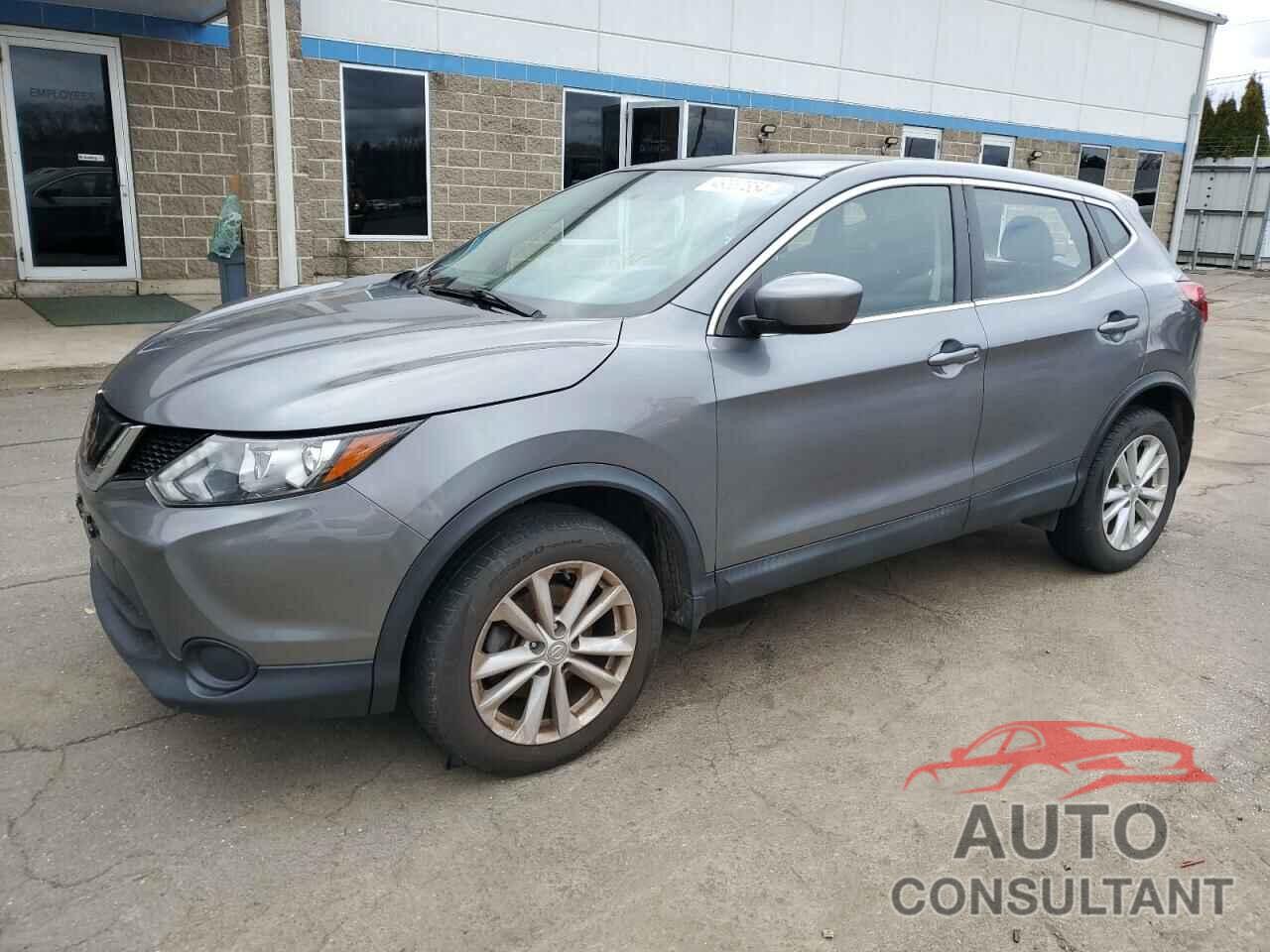 NISSAN ROGUE 2018 - JN1BJ1CR6JW600710