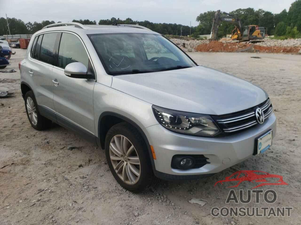 VOLKSWAGEN TIGUAN 2016 - WVGBV7AX5GW508241