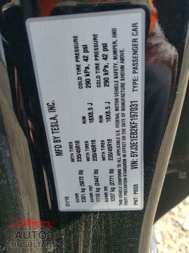 TESLA MODEL 3 2019 - 5YJ3E1EB2KF197031