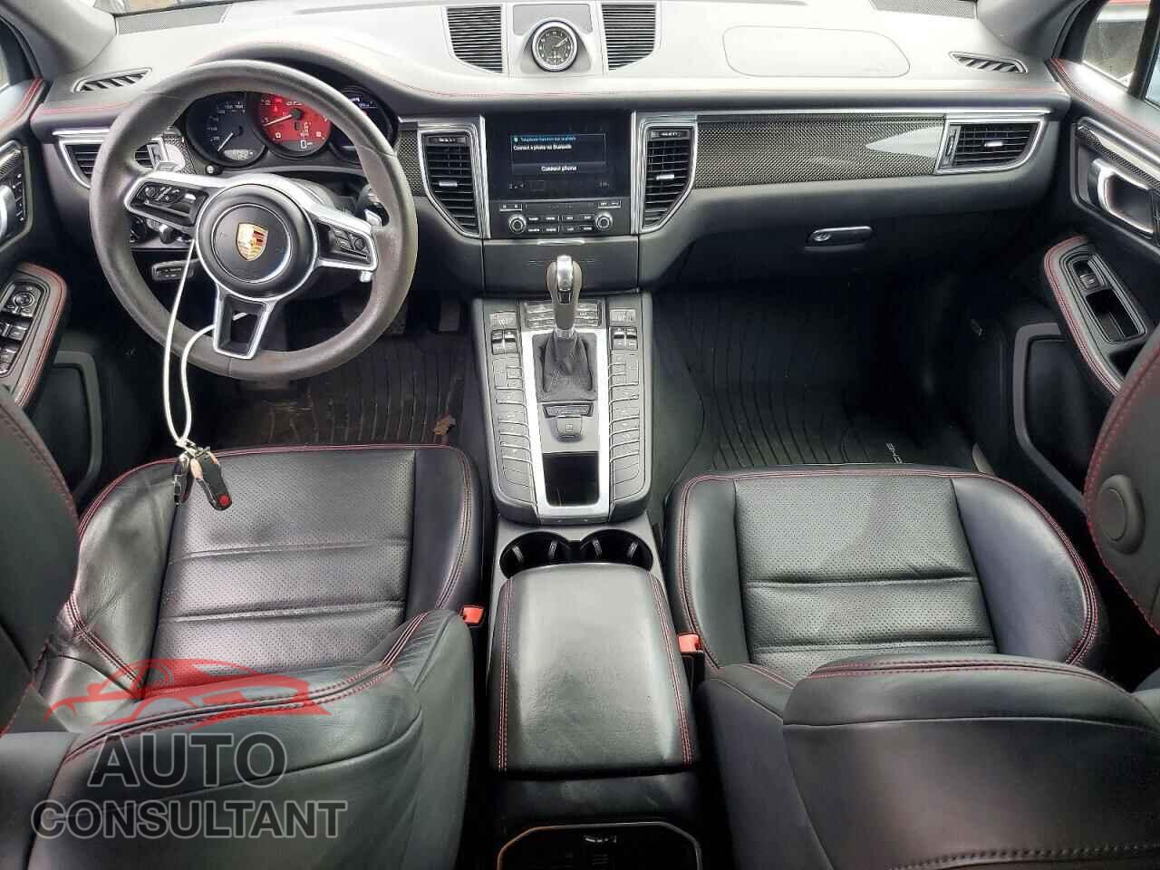 PORSCHE MACAN 2017 - WP1AG2A57HLB52498