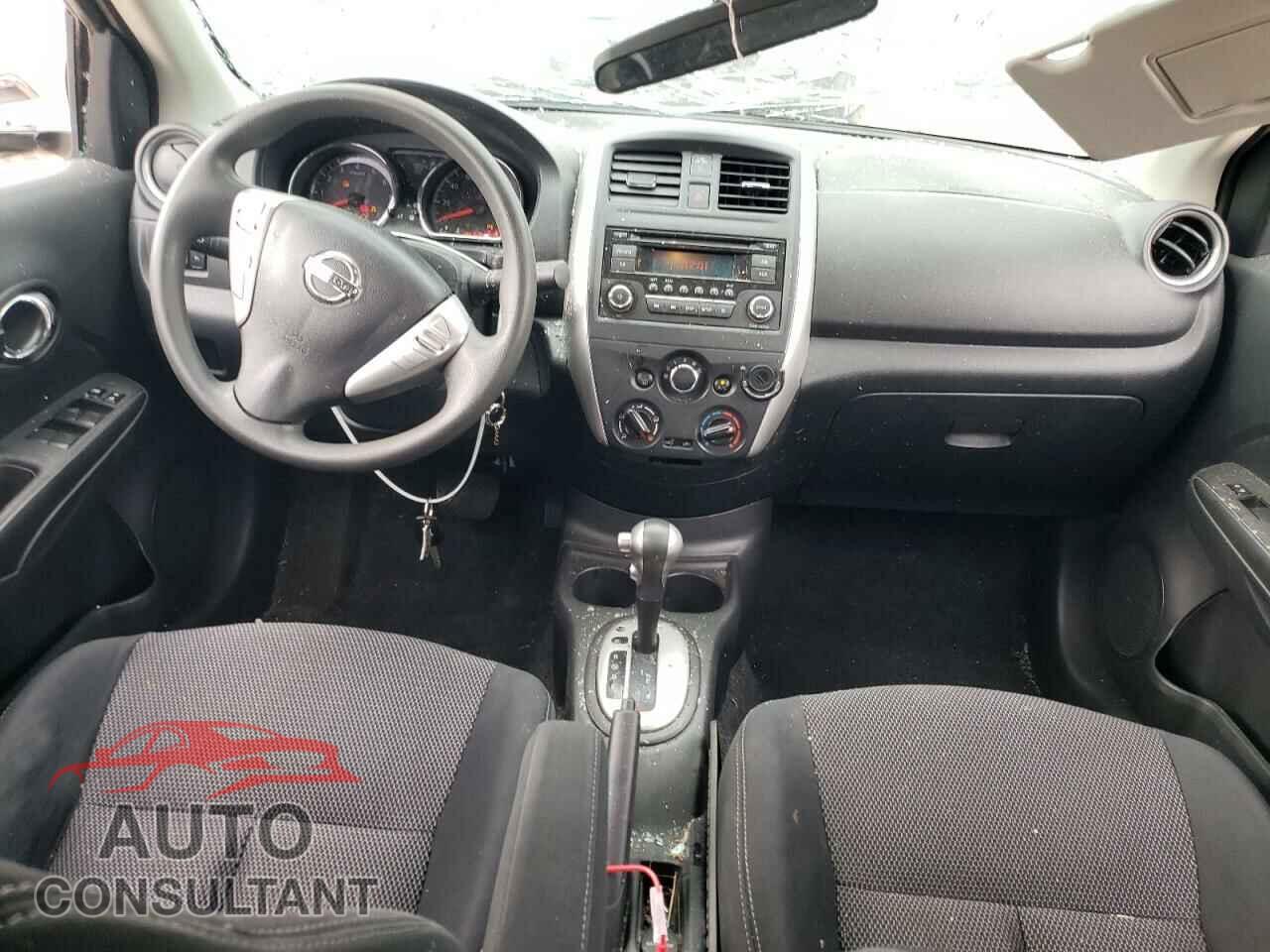 NISSAN VERSA 2016 - 3N1CN7AP7GL904687
