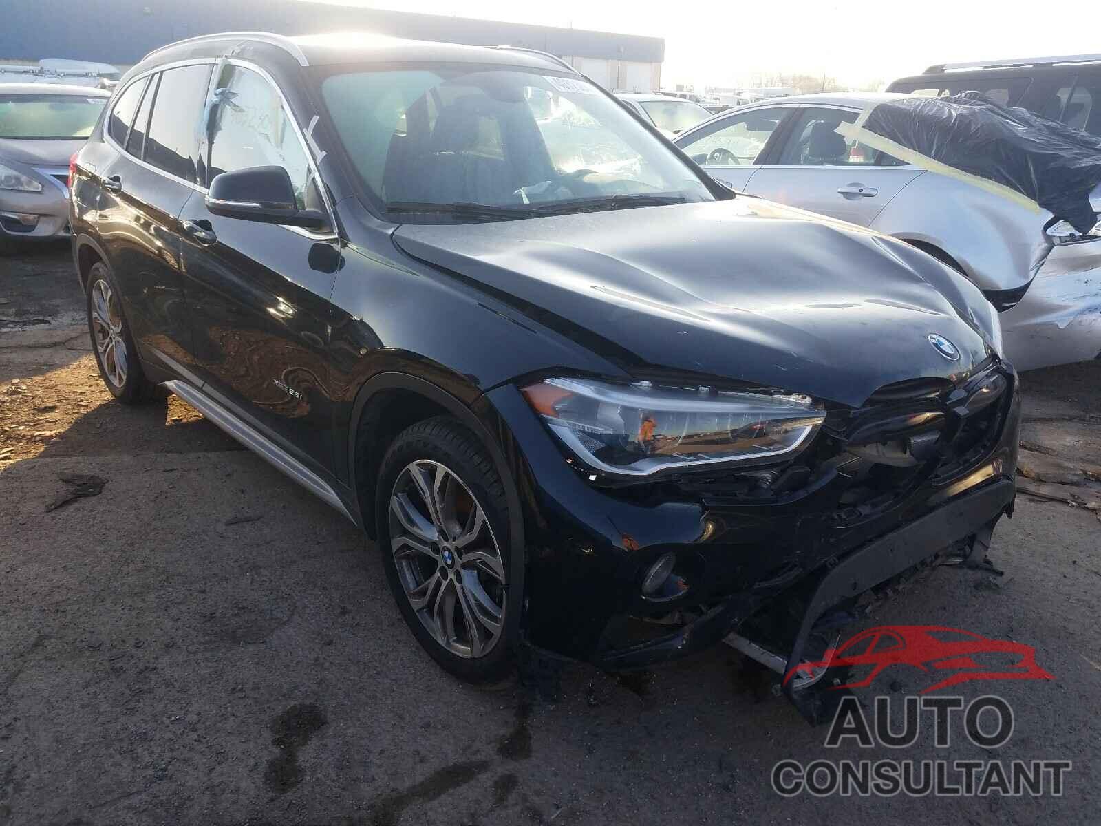 BMW X1 2016 - WBXHT3C30GP885032