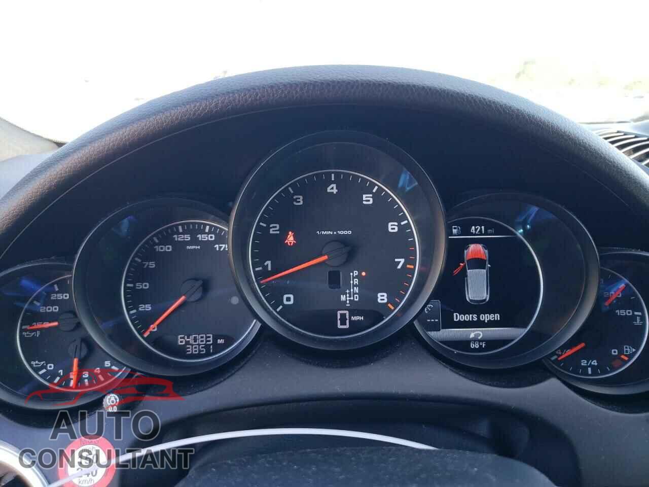 PORSCHE CAYENNE 2016 - WP1AA2A28GKA09944
