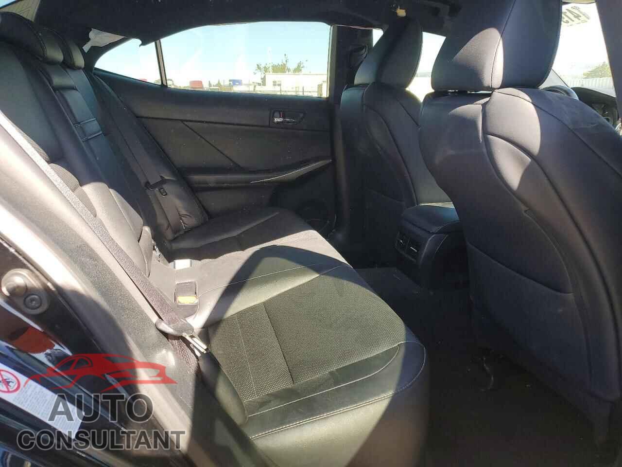 LEXUS IS 250 2015 - JTHBF1D20F5065658